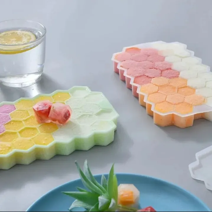 Honeycomb%20Ice%20Cube%20Tray,%2037%20Lattice%20Food%20Grade%20Silicone%20Ice%20Cube%20Maker%20Mould%20Reusable%20Easily%20Removable%20Drinking%20Tray%20Mould%20for%20Ice%20Cream%20Party%20Cold%20Drink%20Whiskey%20Cocktail%20Beer%20-%20Image%206