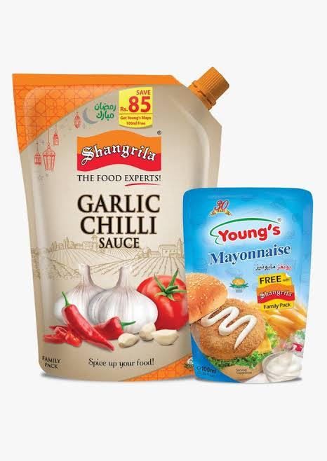 Shangrila Garlic Chilli Sauce Family Pack 400ml & Youngs Mayonnaise 100ml Free