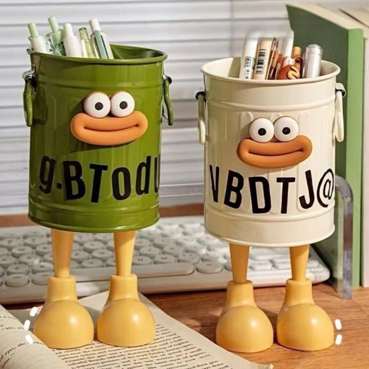 1 Pc cartoon pen holder, simple storage holder, for office storage, desk storage, home study storage (random letter stickers)