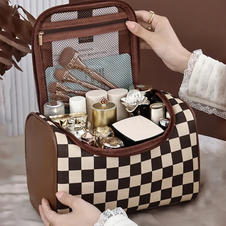 Cute%20PU%20Makeup%20Bag%20For%20Women%20Toiletries%20Organizer%20Waterproof%20Travel%20Make%20Up%20Pouch%20Female%20Large%20Capacity%20Portable%20Cosmetic%20Case%20-%20Image%202