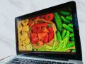 Apple MacBook pro. 