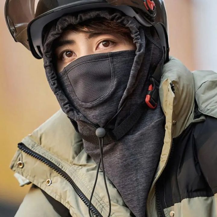 Men%20&%20Women%20Hoodie%20Mask%20%E2%80%93%20Neck%20Warmer,%20Face%20Mask,%20and%20Scarf%20for%20Cycling,%20Running,%20Skiing%20&%20Motorcycling%20-%20Image%203