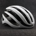 Ultralight Bike Helmet, Road Mountain Bike Helmet General Purpose Men's Women's Bicycle Breathable NetRed Riding Safety Helmet. 