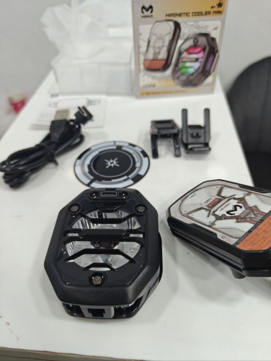 MEMO%20CX14%20Magnetic%20Cooler%20Fan%2018W%20Mobile%20Phone%20Cooling%20Fan%20RGB%20Gaming%20Cooler%20Semiconductor%20Radiator%20for%20PUBG%20Free%20Fire%20COD%20Mobile%20-%20Image%204
