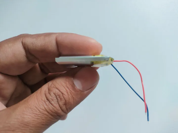 2%20Pcs%203.7V%20200mah%20Lithium%20ion%20Battery%20for%20MP3%20MP4%20player%20Bluetooth%20and%20DIY%20Project%20lithium%20battery%203.7V%204.2V%20mini%20lithium%20battery%20-%20Image%204