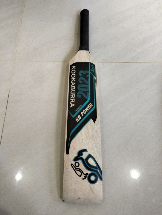 Softball%20Cricket%20Bat%20Size%203%20-%20Image%205