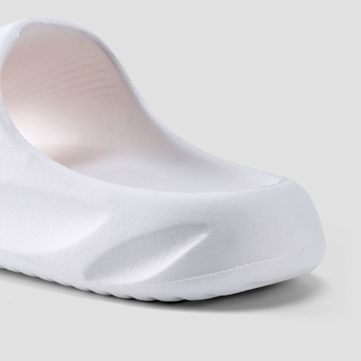 New%20Summer%20Men%20Massage%20Slippers%20Sides%20Indoor%20Outdoor%20Sandals%20Beach%20Casual%20Shoes%20Soft%20Sole%20Slides%20Men%20Flip-flops%20Men's%20Sandals%20-%20Image%206