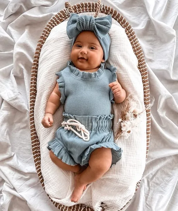 2Pcs%20Infant%20Baby%20Girl%20Clothes%20Set%20Cotton%20Ruffle%20Newborn%20Girl%20Romper%20Tops%20+%20Bloomer%20Baby%20Outfits%20Spring%20Summer%20Baby%20Girl%20Clothing%20-%20Image%205
