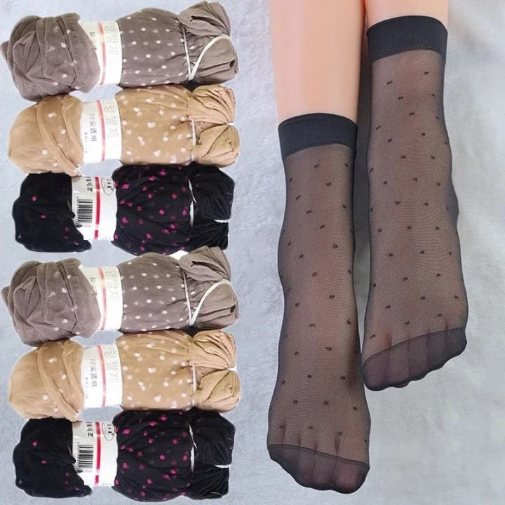 Black%20Dot%20Transparent%20Socks%20Ultra-thin%20Elastic%20Women%20Crystal%20Silk%20Socks%20Nylon%20Fashion%20Ladies%20Summer%20Short%20Ankle%20Socks%20-%20Image%202