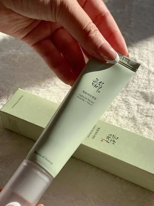 Boj light on serum centella vita c (30ml) | Shop.com.mm
