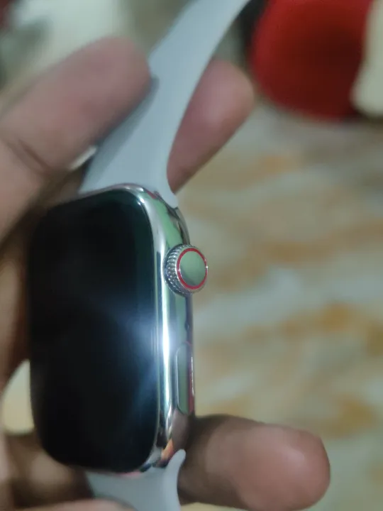 WS-S9%20MAX%20Smartwatch%20with%20AMOLED%20Display%20-%20Image%205