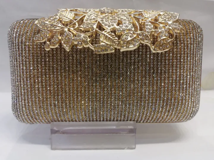 Party%20clutch,%20fancy%20clutch,%20bridal%20clutch%20-%20Image%202