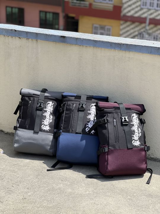 Roll%20Top%20Water%20Resistant%20Backpack%20%7C%20Stylish%20Travel%20&%20College%20Bag%20%7C%20Laptop%20Compatible%20%7C%20Multi-Pocket%20Design%20-%20Image%208