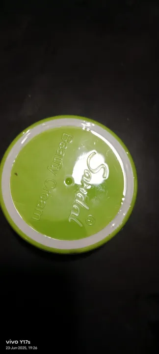 Sandal%20Beauty%20Cream%20-%20Image%207