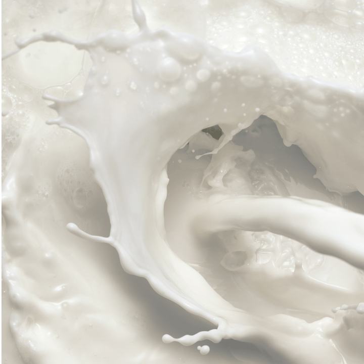 Milk%20And%20Honey%20Gold%20Sugar%20Scrub%20200%20Ml%20Gently%20Exfoliating%20Body%20Scrub%20with%20Natural%20Ingredients%20for%20Soft%20Smooth%20Skin%20-%20Image%207