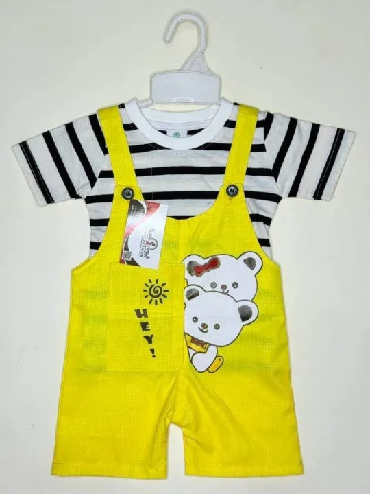Cute%20Baby%20Romper%20Set%206%20Months%20%E2%80%93%203%20Years%20%7C%20White%20&%20Black%20Striped%20T-Shirt%20+%20Black%20,%20Red%20,%20Yellow%20,%20Orange%20,%20Turquoise%20Romper%20with%20Bear%20Print%20%7C%20Infant%20Outfit%20for%20Daily%20Wear,%20Birthday,%20Party%20&%20Outdoor%20-%20Image%204