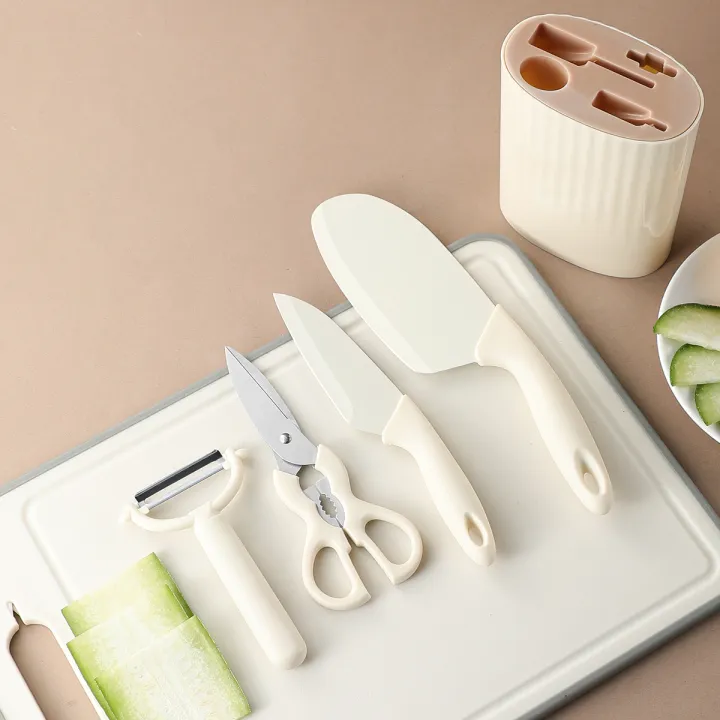 5-piece%20kitchen%20tool%20set,%20including%20a%20small%20chopping%20knife,%20scissors,%20fruit%20knife,%20peeler,%20and%20knife%20block,%20suitable%20for%20househo%20-%20Image%205