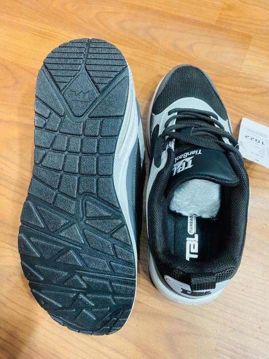 TBL%20Original%20Shoes%20-%20Image%204