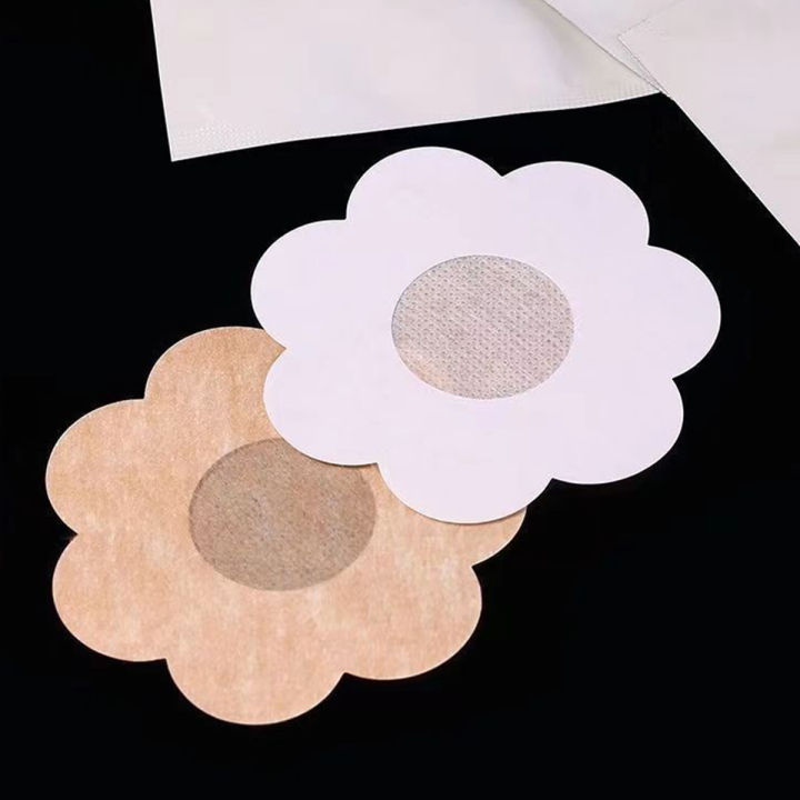 Disposable%20non-woven%20fabric%20breast%20patch,%20breathable%20invisible%20chest%20patch%20nipple%20cover%20dew%20point%20protection%20-%20Image%203