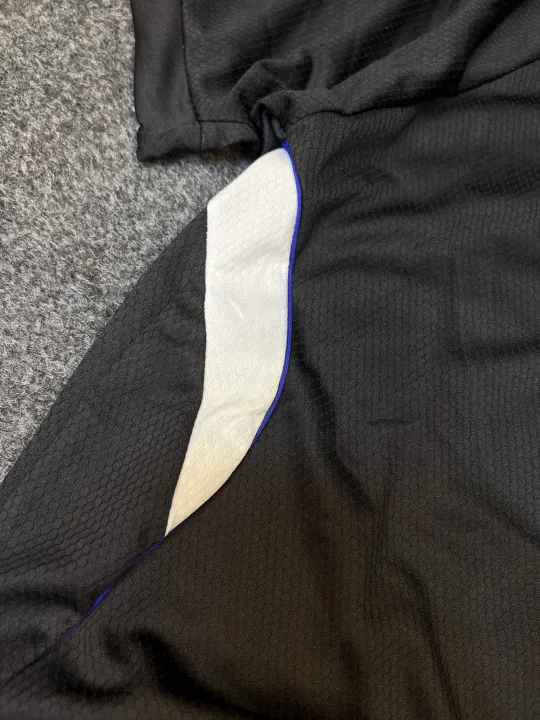 Brazil%20Aero-Fit%20Premium%20Black%20Edition%20Football%20Jersey%20-%20Image%204
