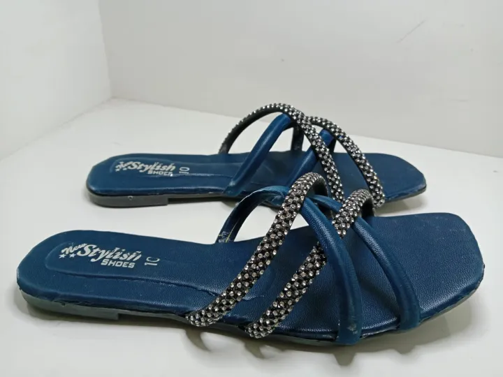 Slippers%20for%20Girls%20II%20Flat%20chappal%20for%20Ladies%20-%20Image%207
