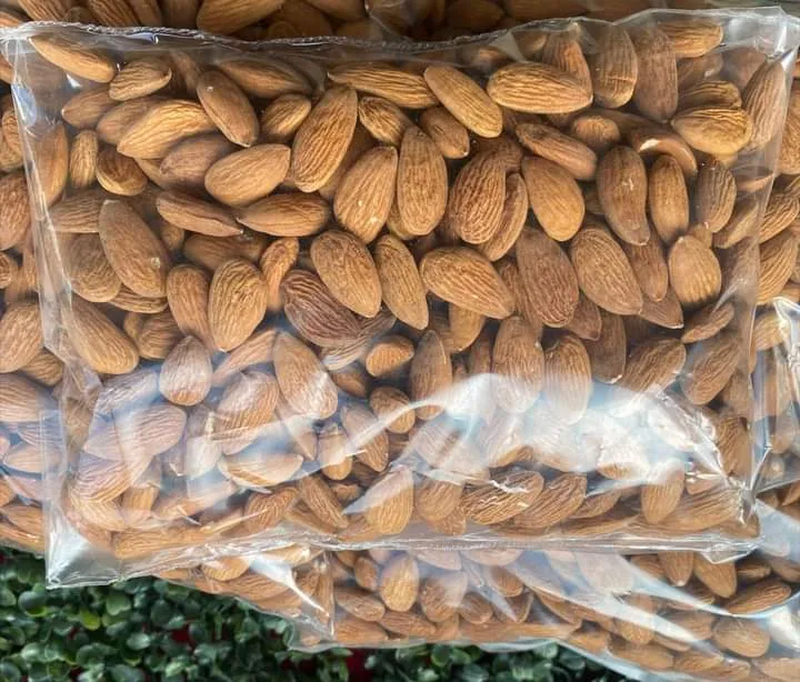 Almond%20Badam%20Nuts%20Packet%201kg,%20250g%20,%20500g,%20100g%20-%20Image%203