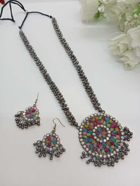 Antique%20Silver%20Party%20Bridal%20Choker%20Necklace%20Set%20with%20Earrings%20for%20Women.%20-%20Image%202