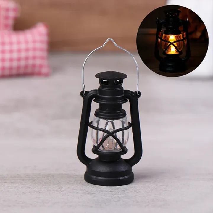 10cm%20Mini%20LED%20Retro%20Pony%20Lantern%20%E2%80%93%20Glowing%20Candle%20Night%20Light%20for%20Dollhouse,%20Home%20Decor%20&%20Gifts%20-%20Image%204
