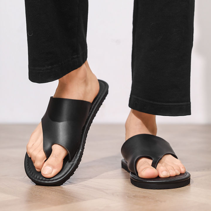 Flip-flops%20men's%20summer%20non-slip%20leisure%20indoor%20open-toed%20slippers%20soft%20bottom%20light%20black%20sandals%20flip-flops%20plus%20size%20sandals%20-%20Image%203