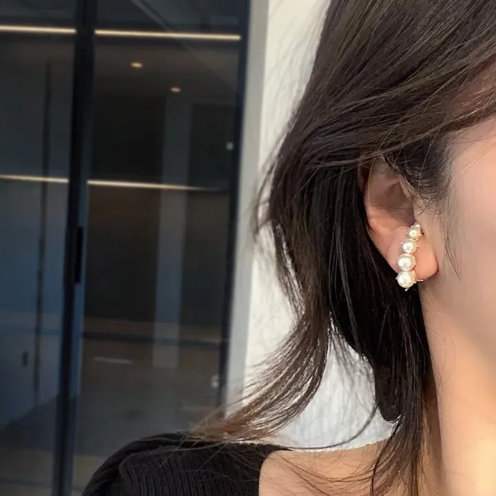 Unique%20Pearl%20Stud%20Earring%20Classic%20Charm%20Women's%20Jewelry%20New%20Fashion%20Exquisite%20Zircon%20Accessories%20Birthday%20and%20Christmas%20Gift%20-%20Image%203