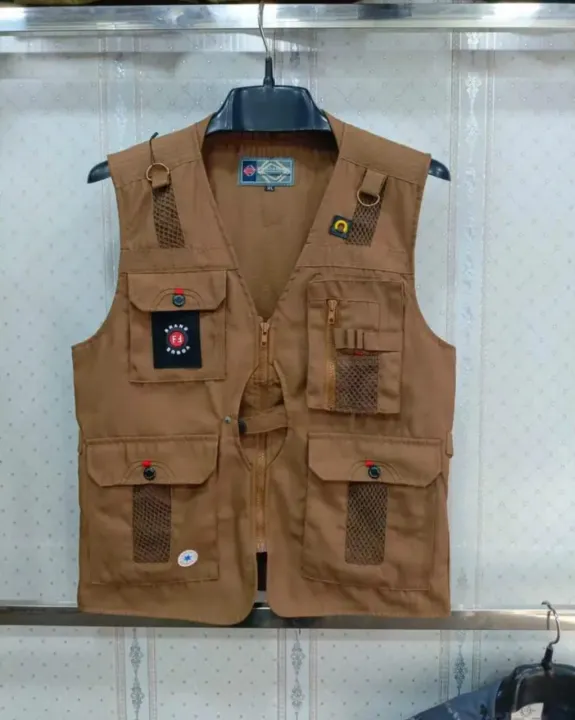 Men's%20Multi-Pocket%20Utility%20Jacket%20-%20Versatile%20&%20Stylish%20Outdoor%20Wear%20-%20Image%206