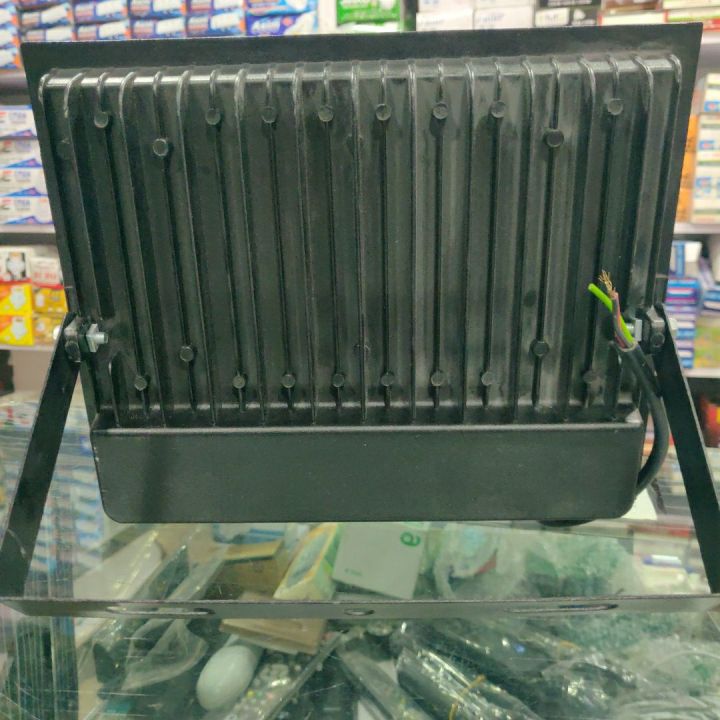 HLC%20Floodlight%20Fox%20Light%20100%20Watt,%2050%20Watt%20-%20Image%203
