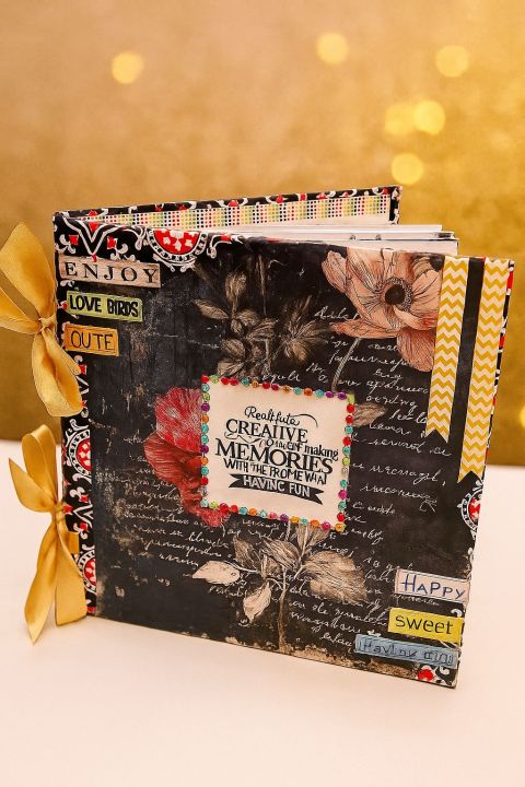 Handmade%20Scrap%20Book%20For%20Birthday%20or%20Anniversary%20or%20any%20Event%20-%20Image%202