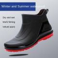 Men's short-tube rain boots thickened wear-resistant one-piece molded rubber shoes non-slip, waterproof, winter men's rain boots. 