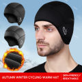 Winter outdoor cycling warm hat helmet lined with ear protection windproof fleece warm hat mountaineering and skiing cold-proof.