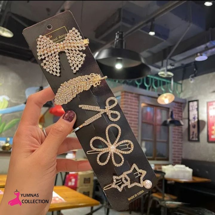 "Dazzling%20Rhinestone%20Star%20Hair%20Clips:%20Luxury%20Diamond%20Barrettes%20for%20Women%20-%20Sparkling%20Jewelry%20Accessories,%20Multifunctional%20Hairpins%20for%20Salon,%20Weddings,%20and%20Daily%20Styling",%20available%20in%20Random%20design%20available%20at%20your%20door%20step%20in%20just%20399,%20hurry%20up%20-%20Image%207