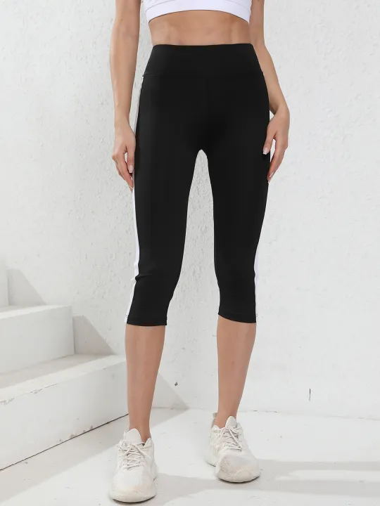 Women's%20Capri%20High%20Waist%20Leggings%20Tummy%20Control%20Fitness%20Yoga%20Pants%20-%20Image%204