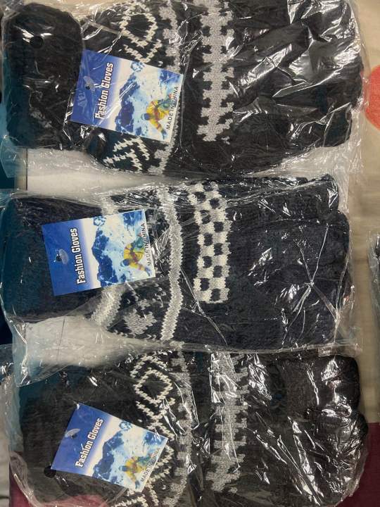 Winter%20Knitted%20Beanie%20Cap%20Neck%20Warmer%20Gloves%20Set%20For%20Men%20Women%20-%20Image%204