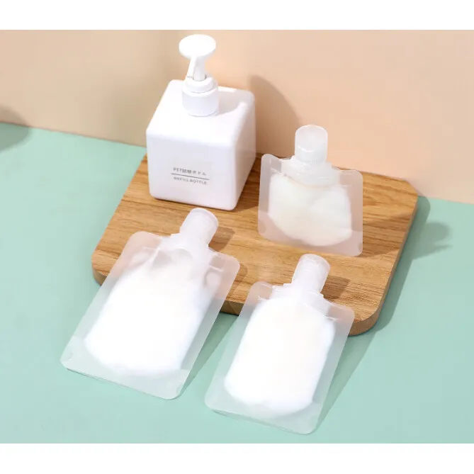 Sa.%20cream%20divider%20bag%20spiral%20lid%20travel%20liquid%20storage%20organizer%20refillable%20travel%20bag%20retail/wholesale%20Sah%20s892%20-%20Image%202