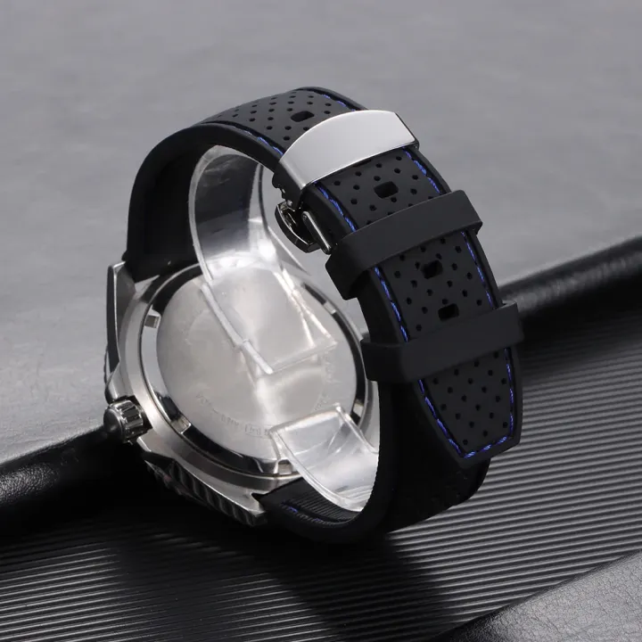 20mm%2022mm%20Premium%20Silicone%20Watch%20Band%20Butterfly%20Buckle%20Waterproof%20Soft%20%20Strap%20Breathable%20Strap%20Replacement%20Universal%20Watch%20-%20Image%204