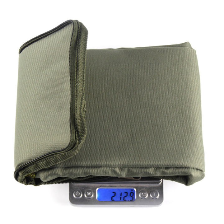 Fishing%20Tackle%20Bag%20Waterproof%20Fishing%20Bag%20Portable%20Fishing%20Reel%20Gear%20Bag%20with%203%20Adjustable%20Dividers%20for%20Spinning%20Baitcasting%20-%20Image%203