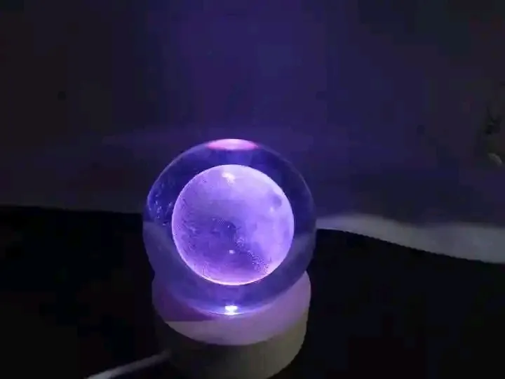 3D%20Crystal%20lamp.%203D%20Crystal%20Table%20Lamp.%20-%20Image%202