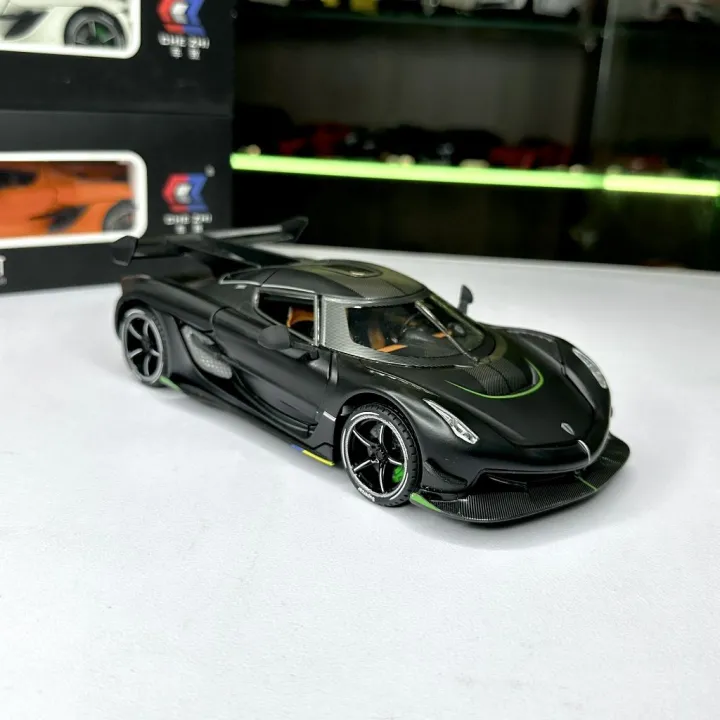 1:24%20diecast%20Koenigsegg%20Jesko%20alloy%20car%20model%20-%20Image%204