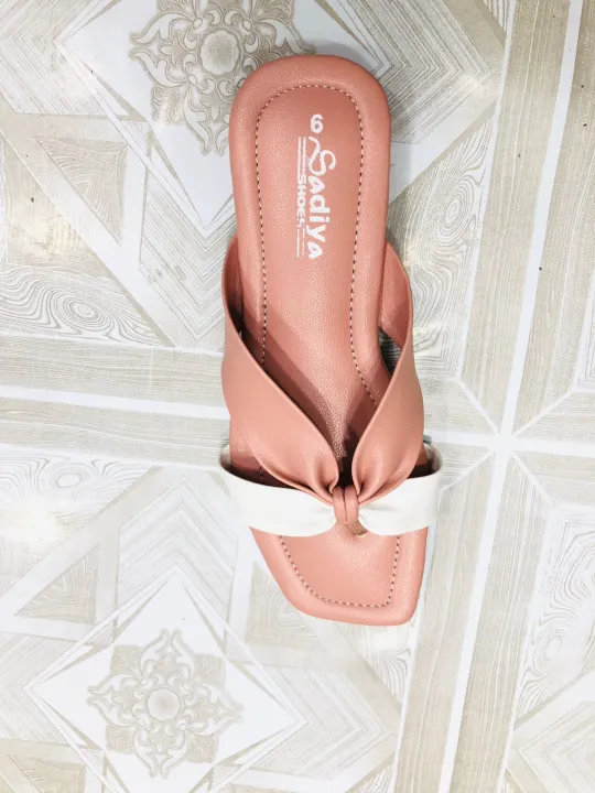 Regular%20Useable%20Slim%20Flat%20Sandals%20for%20Girls%20and%20Women's%20%7C%20Four%20Fita%20-%20Image%204