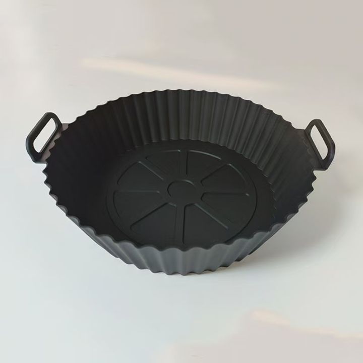 Silicone%20Air%20Fryer%20Liner,%20Reusable%20Round%20Liners%20for%20Tower,BPA-Free%20Non-Stick%20Silicone%20Air%20Fryer%20Accessories%20-%20Image%208