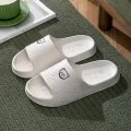 Summer Fashion Men's Slippers Printting Little Bear Sandals  Casual Shoes Couple. 