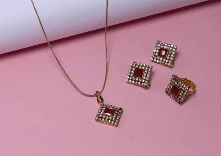 Artificial complete locket set | Daraz.pk