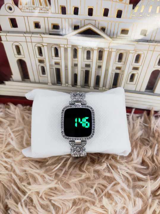 LED%20touch%20dial%20watch%20-%20Image%203