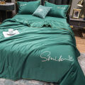 100% Washed Silk Summer Quilt Embroidery Smooth Ice Cooling Comforter for Bed Silky Solid Blanket Soft Cool Summer Blanket.