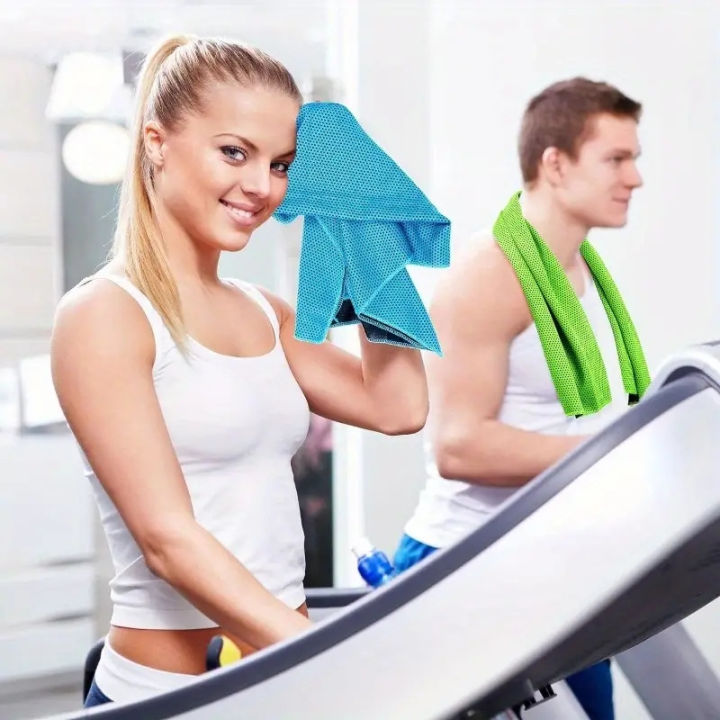 Summer%20Cooling%20Ice%20Silk%20Towel,Breathable%20and%20Soft,Suitable%20for%20Activities%20Such%20as%20Yoga,Golf,Gym,Camping,Running,Exercise,etc%20-%20Image%202